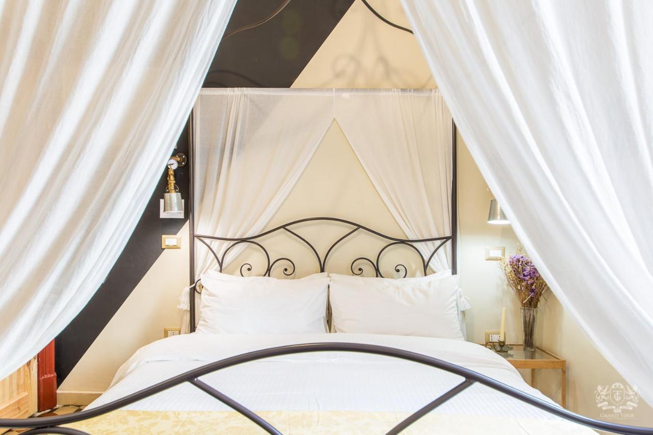 Grand Tour Design Guest House Catania Self Check-In Экстерьер фото