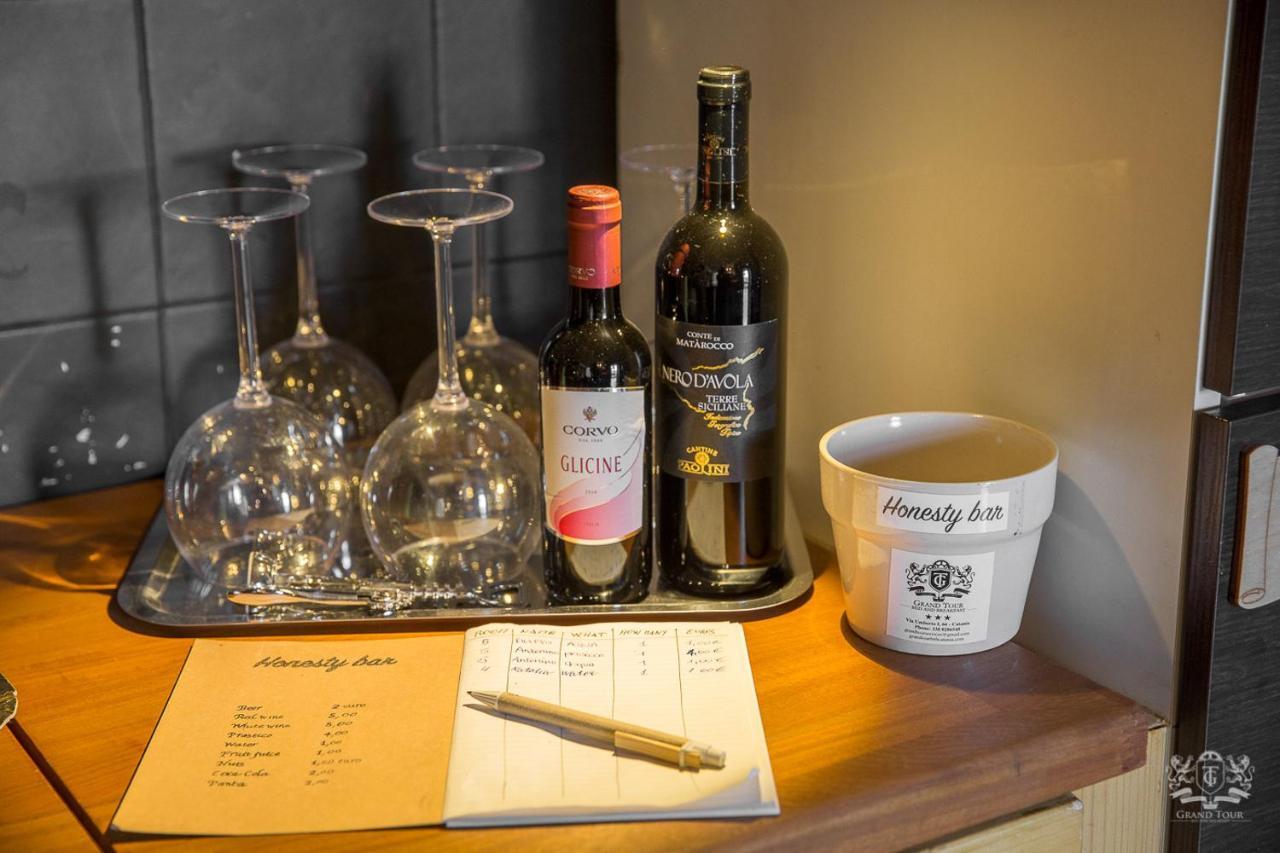 Grand Tour Design Guest House Catania Self Check-In Экстерьер фото